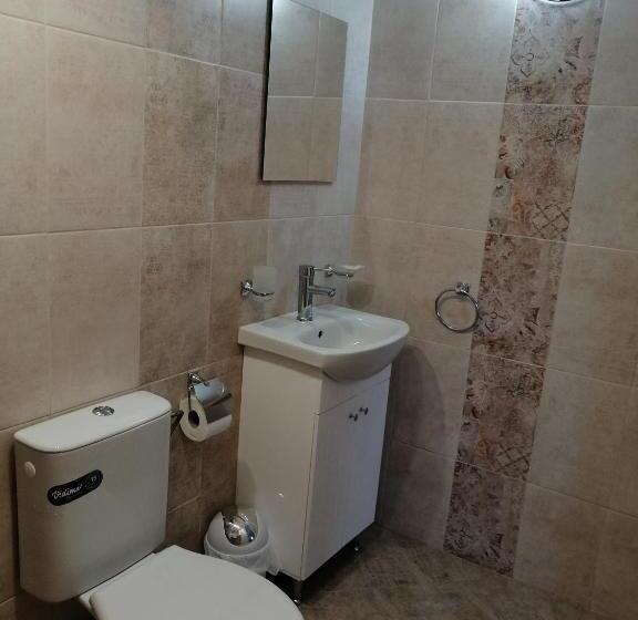 פנסיון Ianakiev Guest House