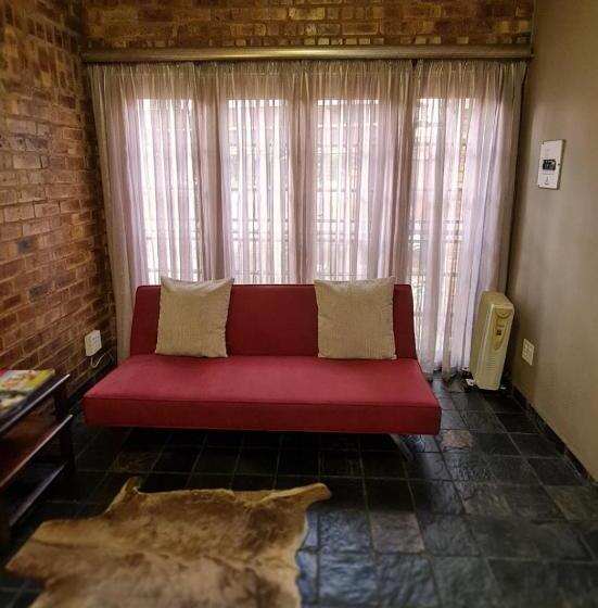 ペンション Klein Bosveld Guest House