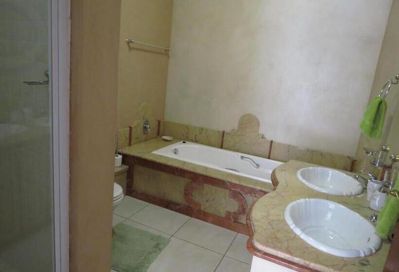 펜션 Kleineweide Boutique Estate