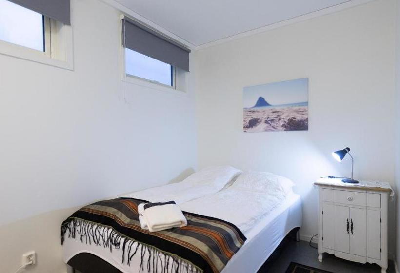 פנסיון Kristina Apartment & Alma House