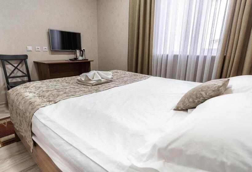 پانسیون Madanur