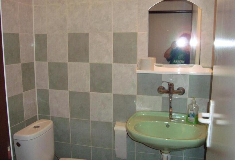 פנסיון Penzion Adria