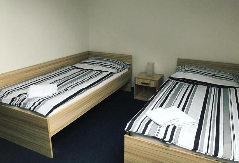 پانسیون Penzion Dmz