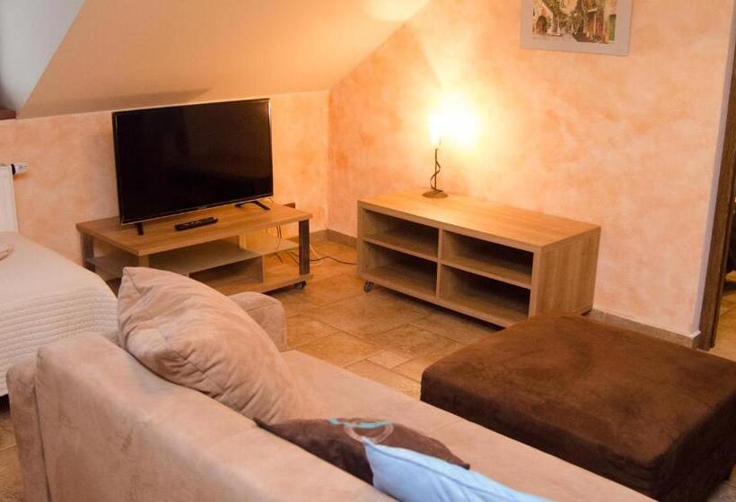 ペンション Penzion No. 1