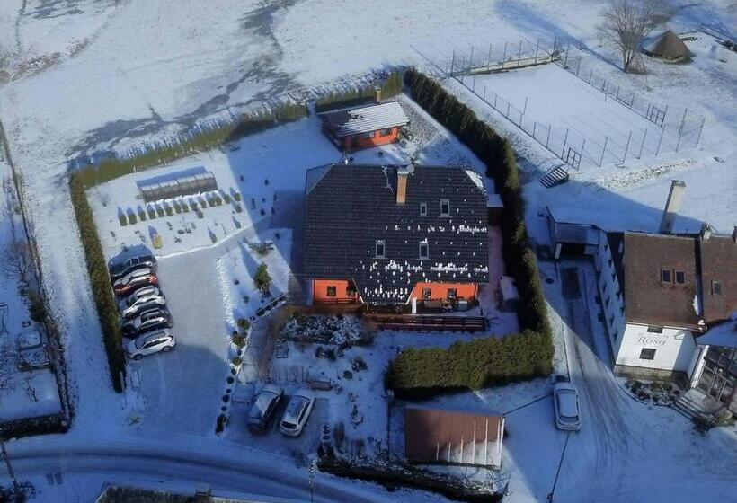 ペンション Penzion Ovčárna