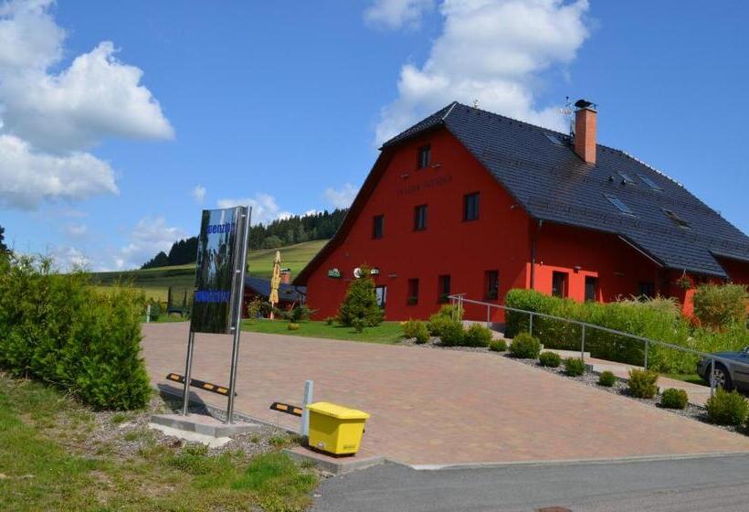 膳宿费 Penzion Ovčárna