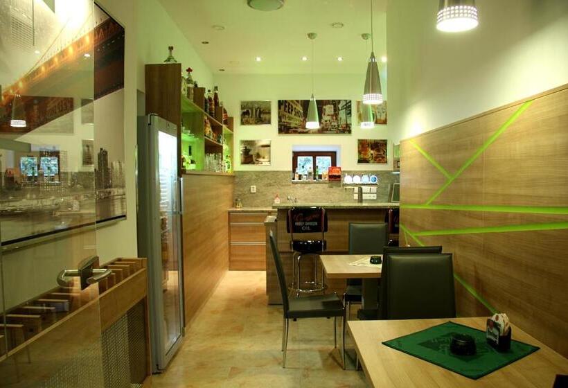 ペンション Penzion Ovčárna