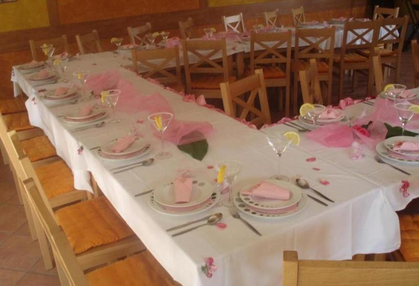 膳宿费 Penzion Pod Bílou Horou