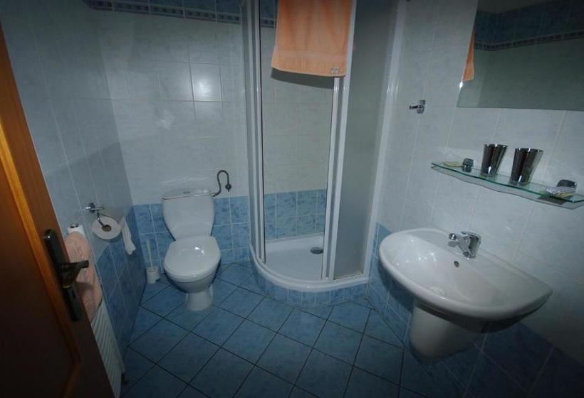 膳宿费 Penzion Pod Bílou Horou