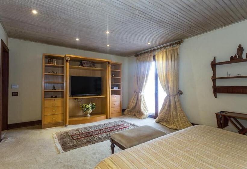 펜션 Mansão Nacional Inn