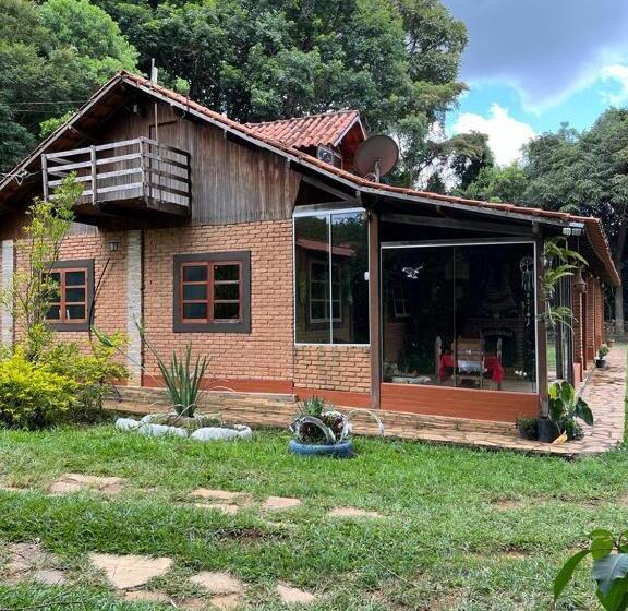 ペンション Pousada árvore Centenária