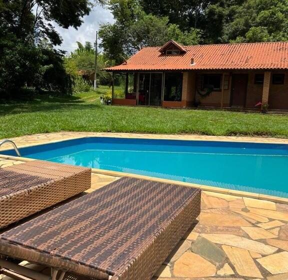 ペンション Pousada árvore Centenária