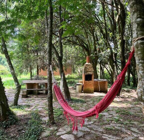 ペンション Pousada árvore Centenária