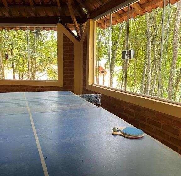 ペンション Pousada árvore Centenária