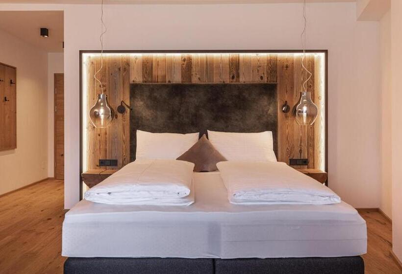 膳宿费 Rohrmooser Schlössl