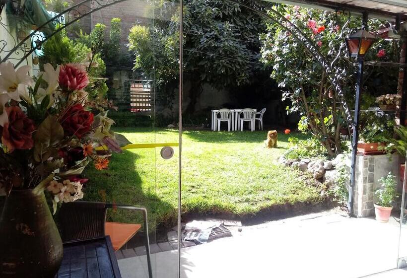 پانسیون Samadri Hospedaje