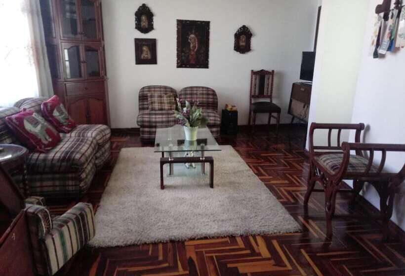 پانسیون Samadri Hospedaje