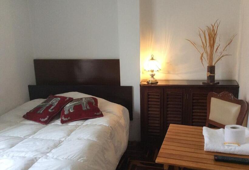 پانسیون Samadri Hospedaje