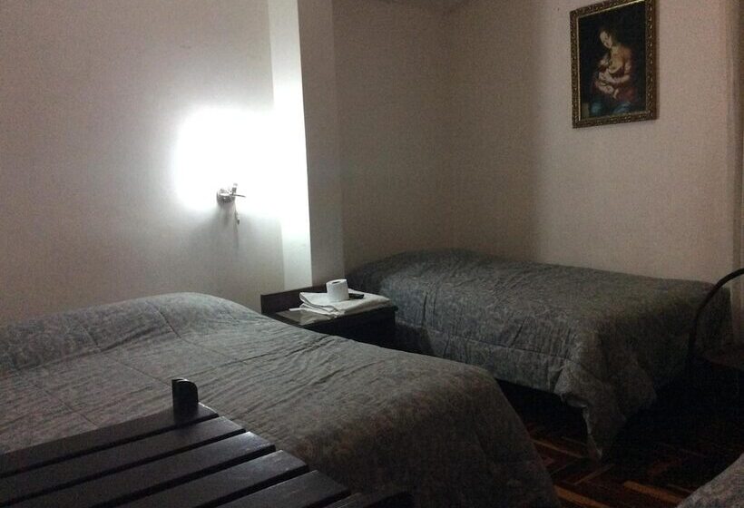 پانسیون Samadri Hospedaje