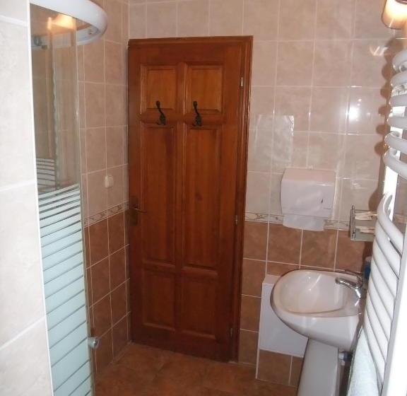 פנסיון Sóvirág Vendégház