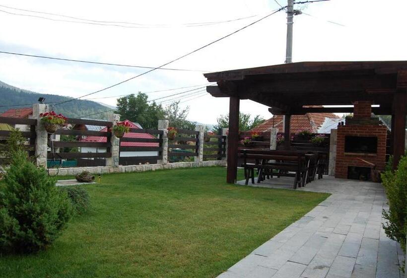 Пансион The Ghetto