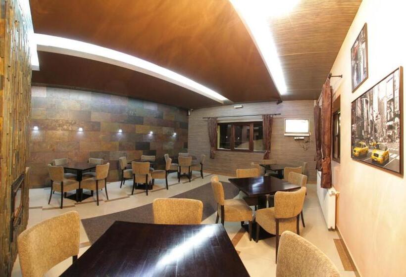 Пансион The Ghetto