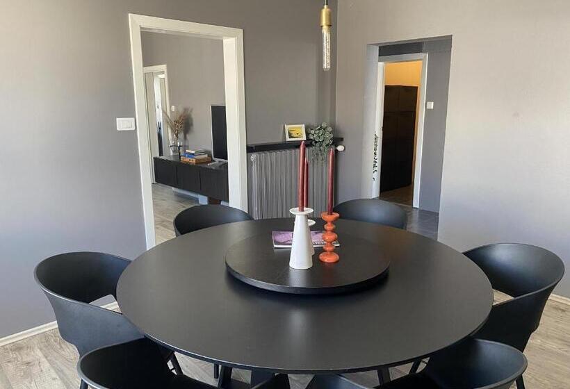 پانسیون The Herring House