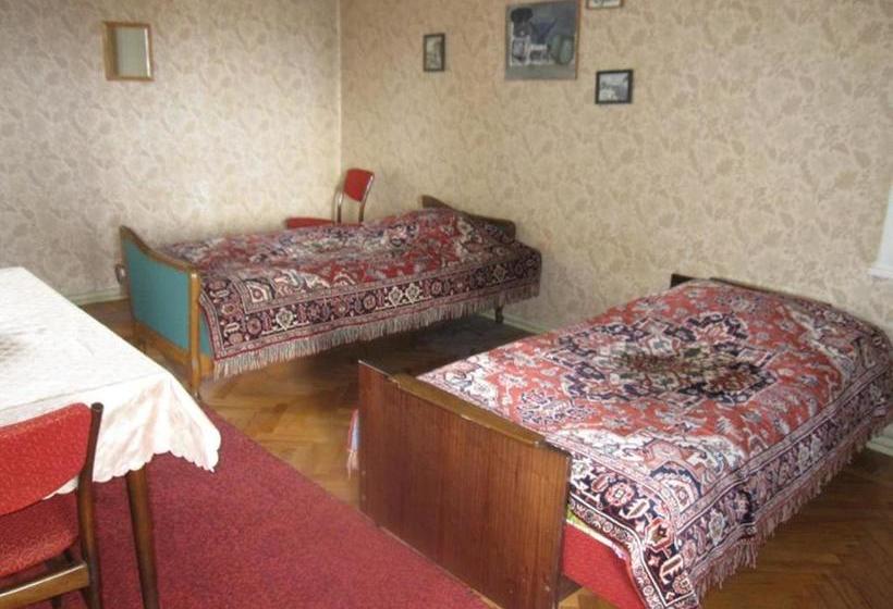 پانسیون Tlt Guest House