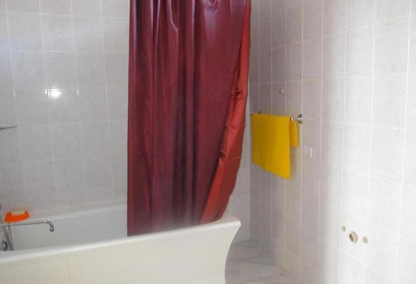 پانسیون Tlt Guest House