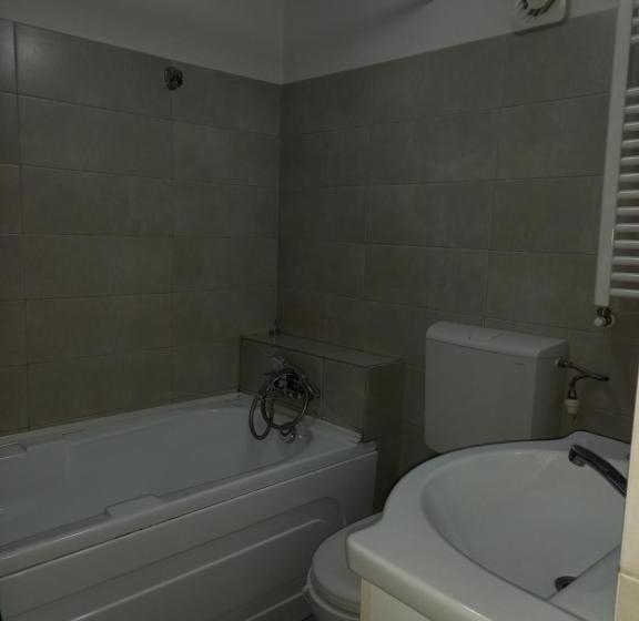 پانسیون Villa Zorba