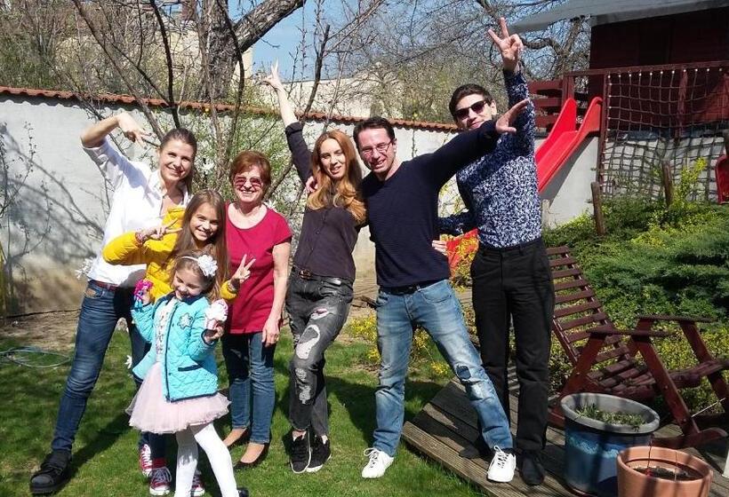 پانسیون Villa Zorba