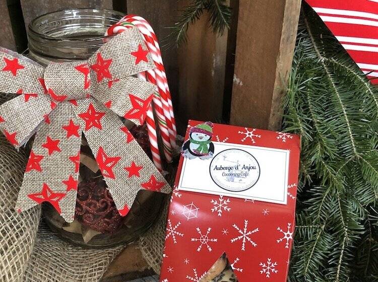 Общежитие Auberge D Anjou Cocooning Café