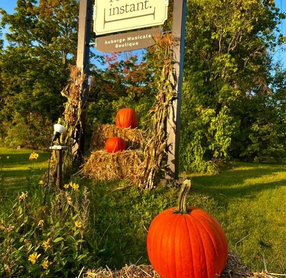 فندق صغير Auberge Musicale Pour Un Instant