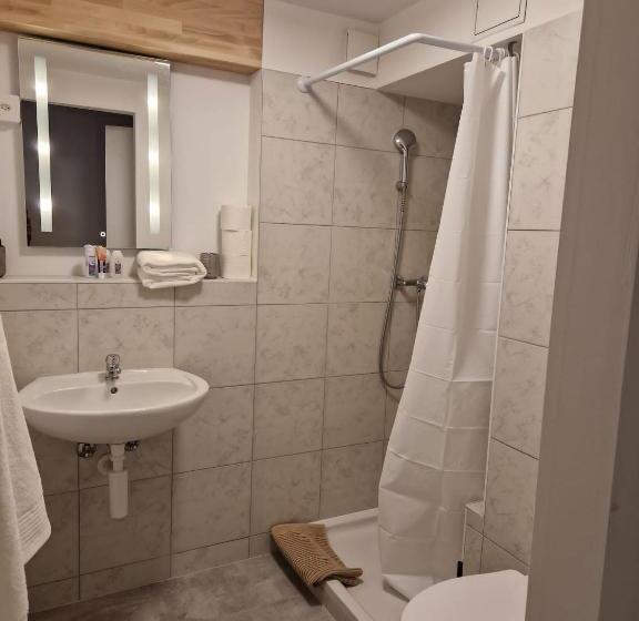 호스텔 Chalet Bellerive