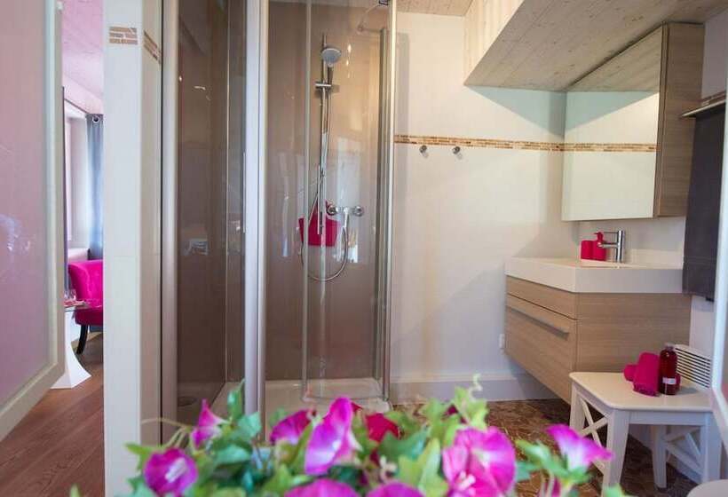 ユースホステル Chez Constance