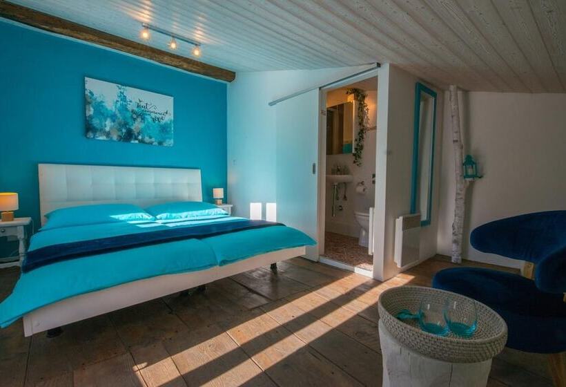 ユースホステル Chez Constance