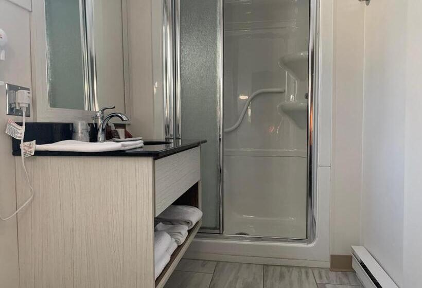 호스텔 Dannys Hotel Suites; Surestay Collection By Best Western