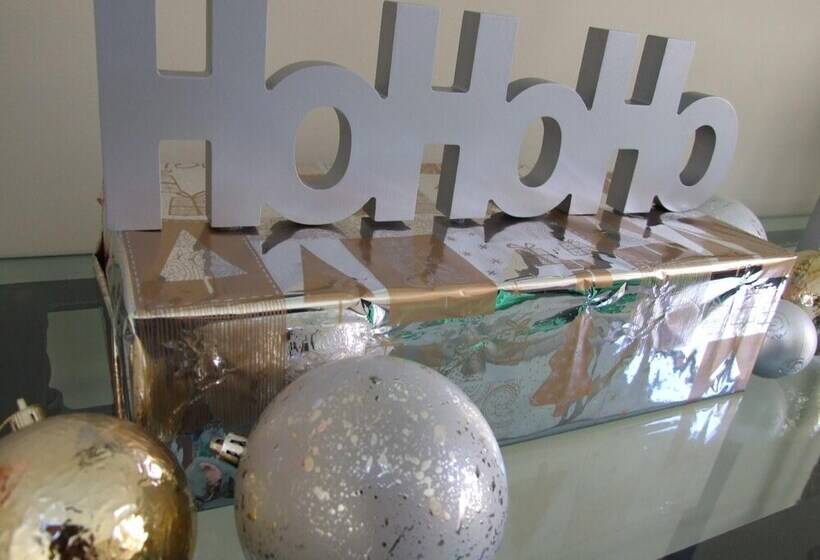 فندق صغير Drifters Inn