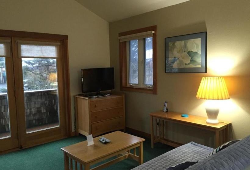 فندق صغير Harrison Street Inn