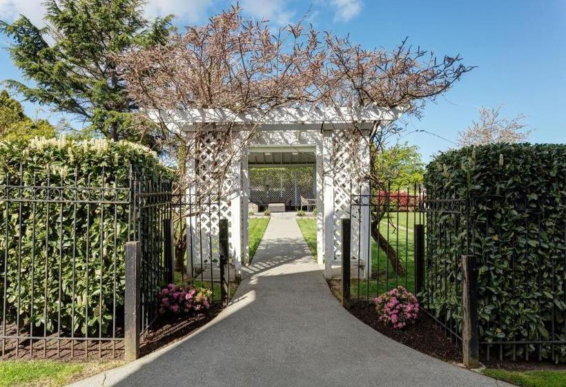 호스텔 Nantucket Inn  Anacortes