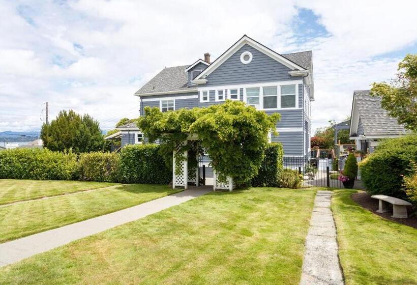 فندق صغير Nantucket Inn  Anacortes