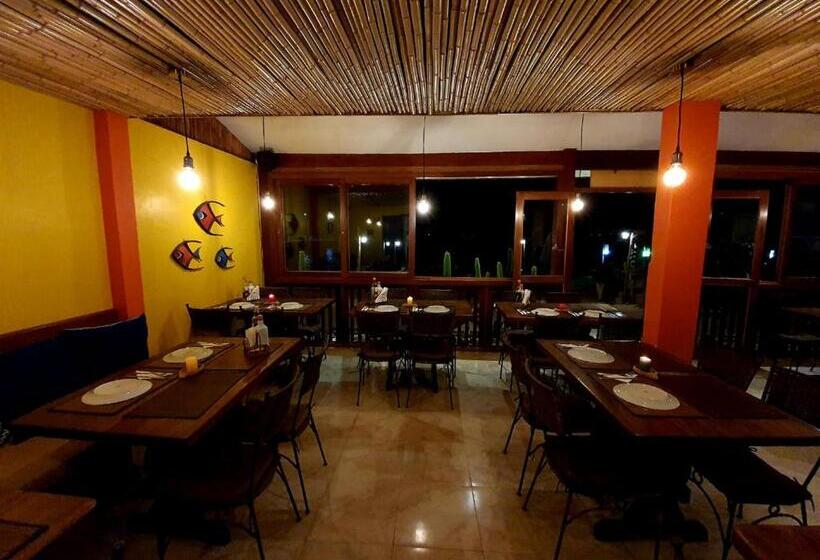 호스텔 Pousada E Restaurante O Pescador