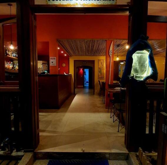 호스텔 Pousada E Restaurante O Pescador