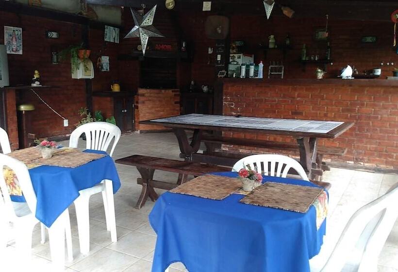 Общежитие Pousada Espaço Monte Cristo