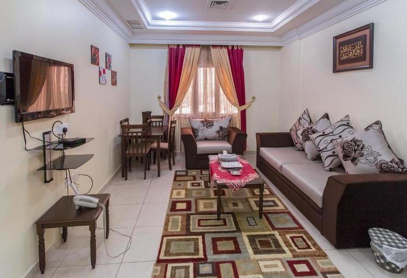 Flora Park  Apartment