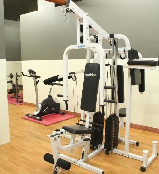 Flora Park  Apartment