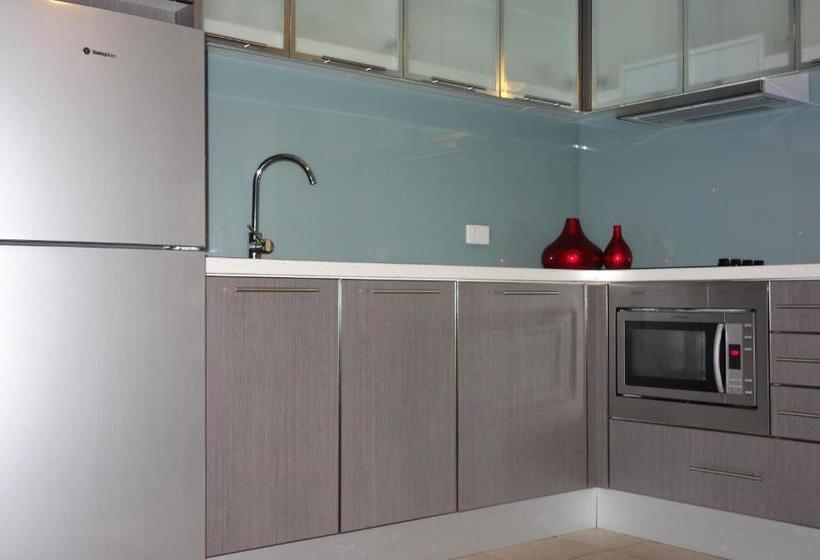 Glenelg Gateway Apartments