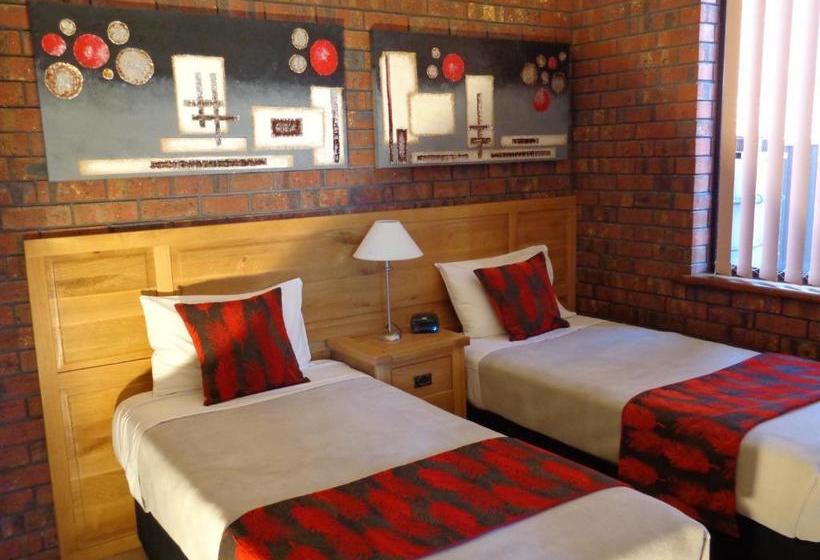 Glenelg Gateway Apartments