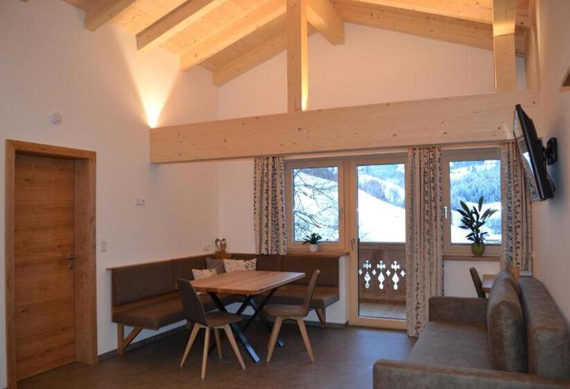 فندق Gumpoldbauer