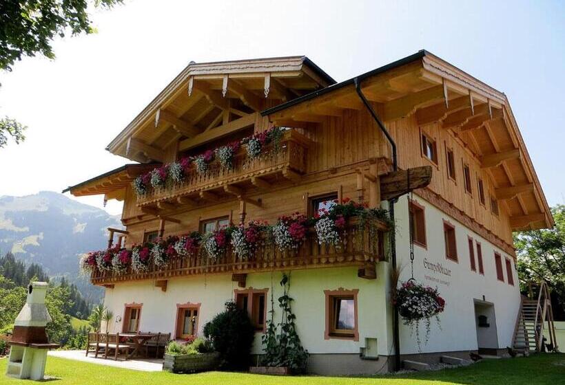 فندق Gumpoldbauer